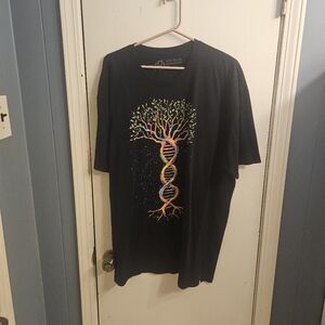 Black T-Shirt with Colorful Tree and DNA Design 3xl